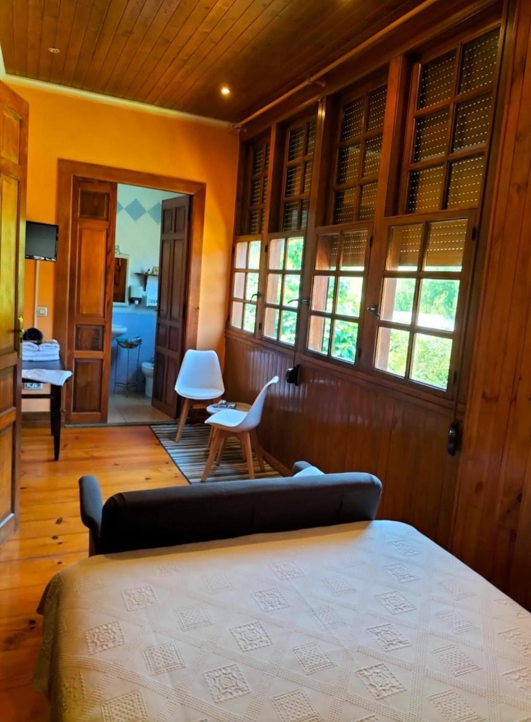 Agroturismo La Casona De Belmonte Ovinana  Екстериор снимка