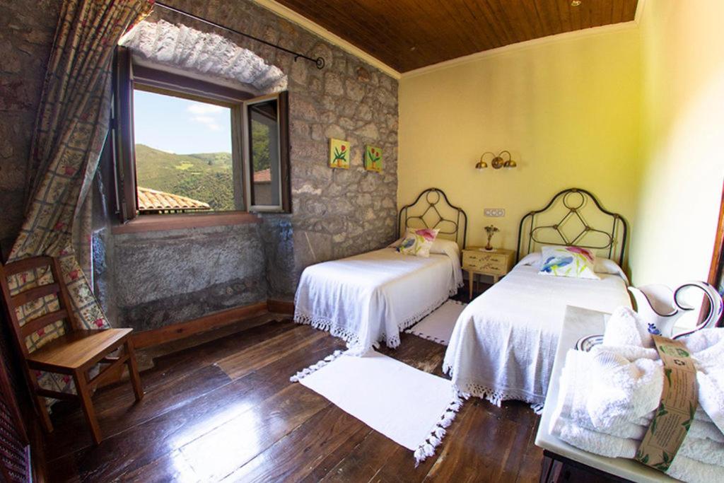 Agroturismo La Casona De Belmonte Ovinana  Екстериор снимка